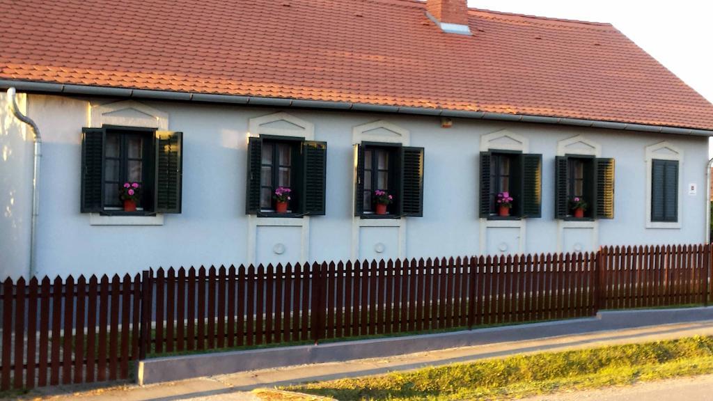 Hotel Szentgyoergyvoelgy Vendeghaz Orseg Szentgyorgyvolgy Exterior foto